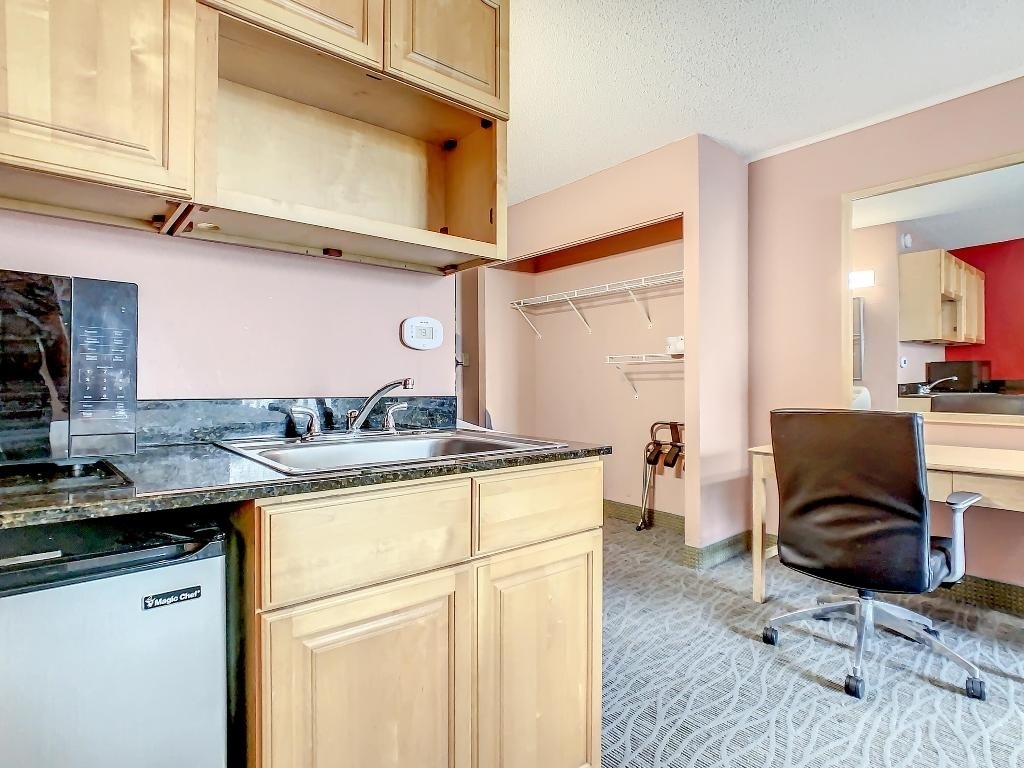 2295 E Irlo Bronson Memorial Highway - Photo 5