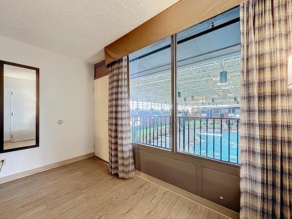 910 Suemac Road - Photo 20
