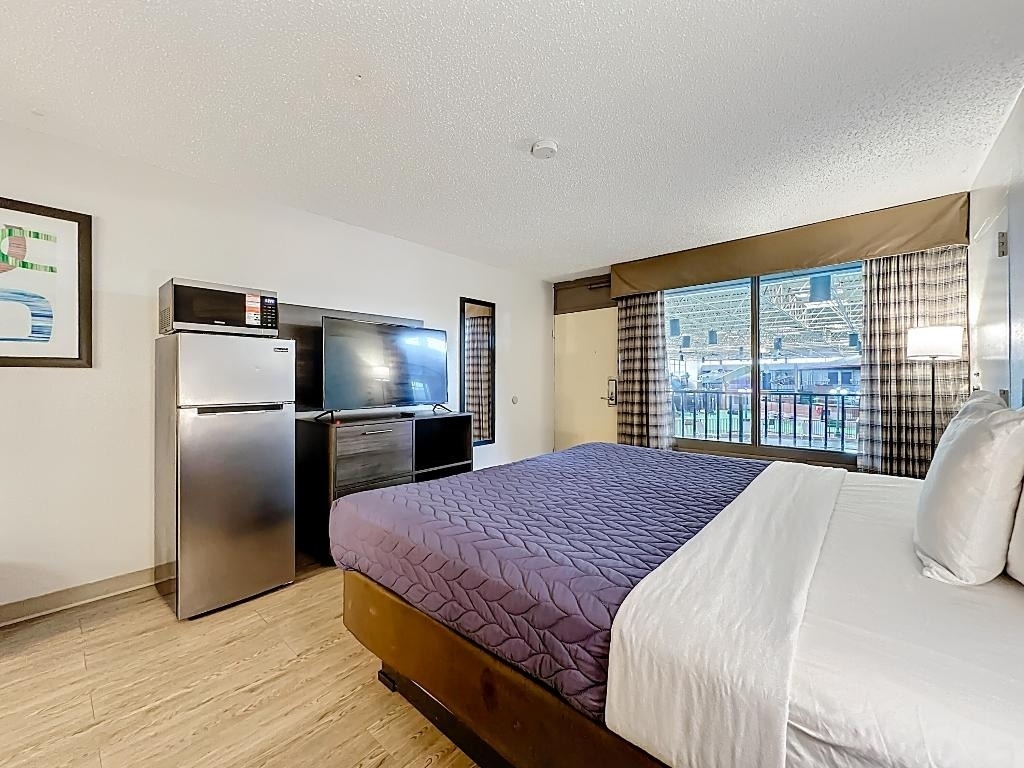 910 Suemac Road - Photo 19