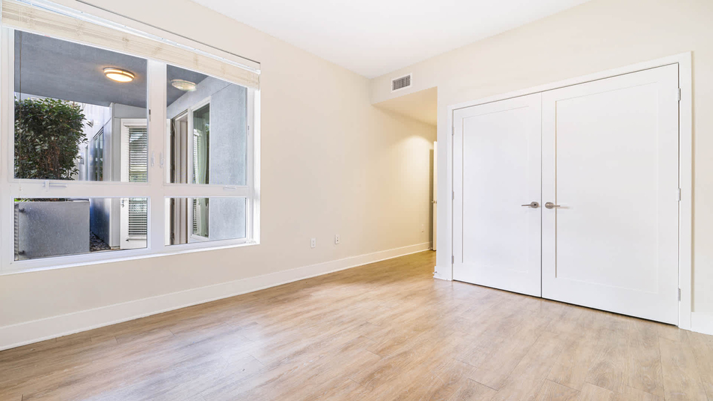 5031 Fair Ave - Photo 17