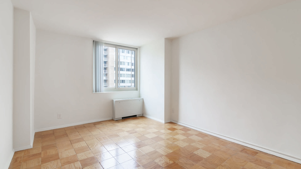 3003 Van Ness St. Nw - Photo 37