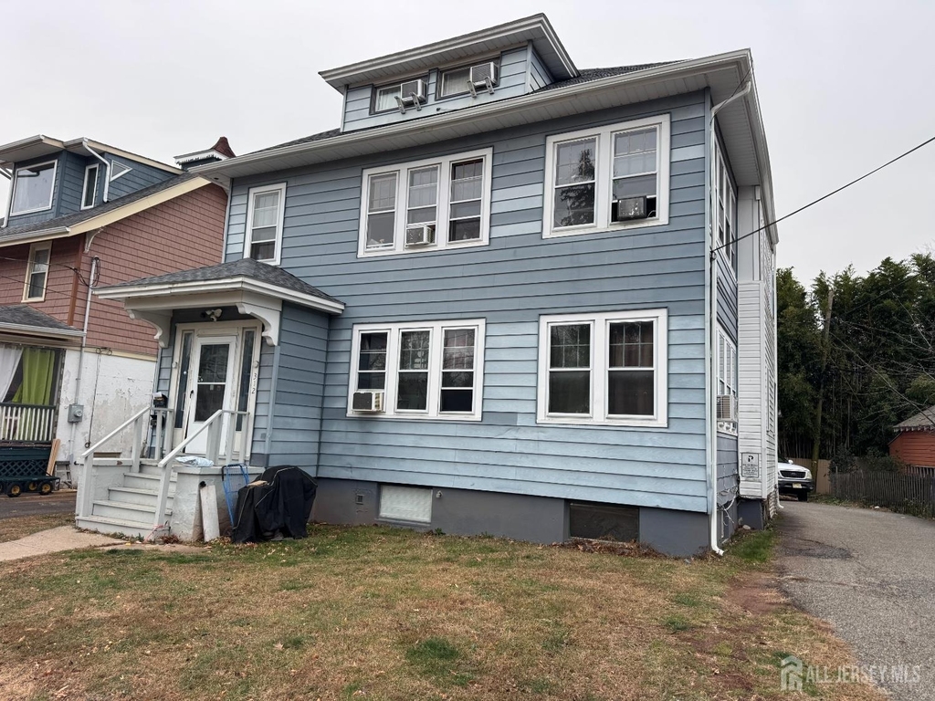 312 N 3rd Avenue - Photo 0