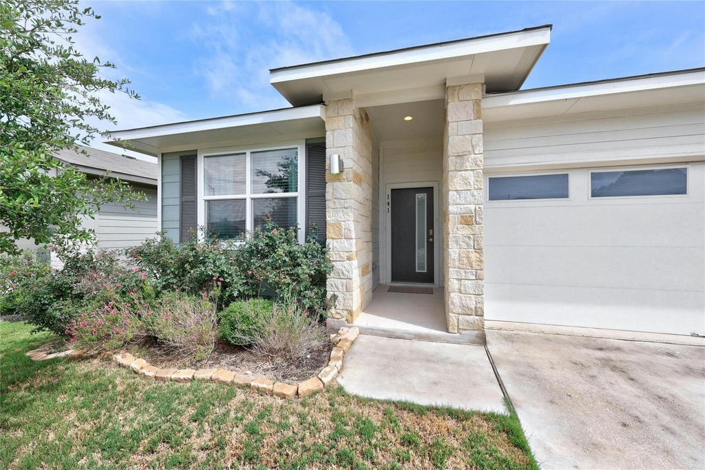 141 Parryi Cv - Photo 1