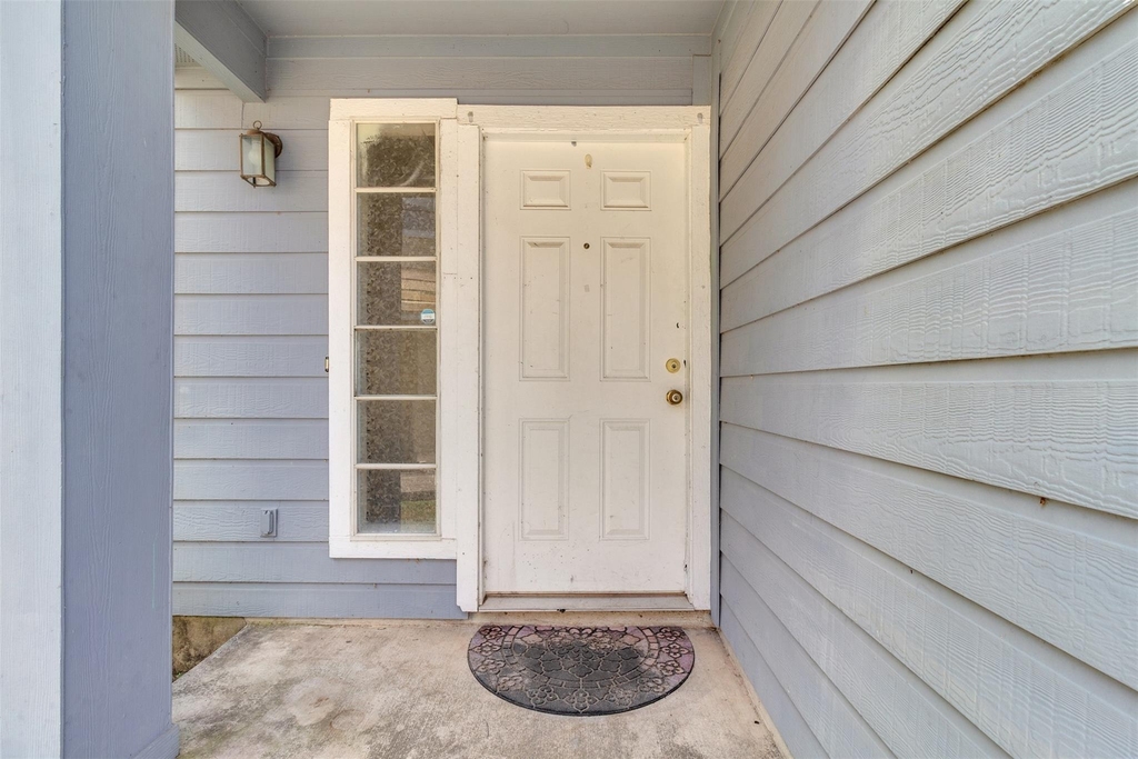 885 Sagewood Trl - Photo 1