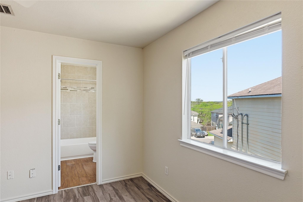 885 Sagewood Trl - Photo 13