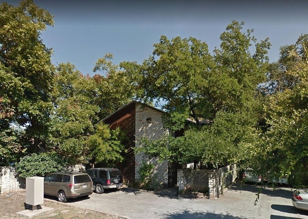 4701 Red River St - Photo 6