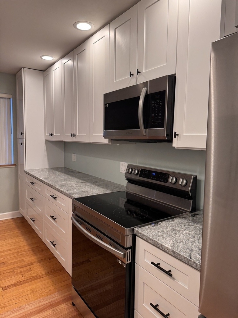 705 Strom Drive - Photo 4