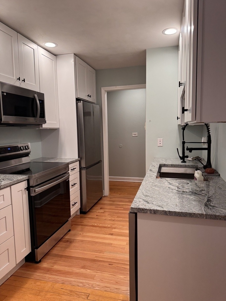 705 Strom Drive - Photo 7