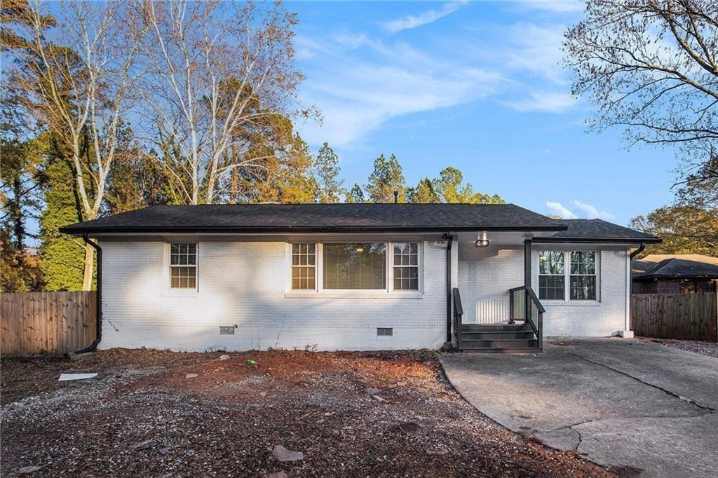 2105 Fellowship Road - Photo 0