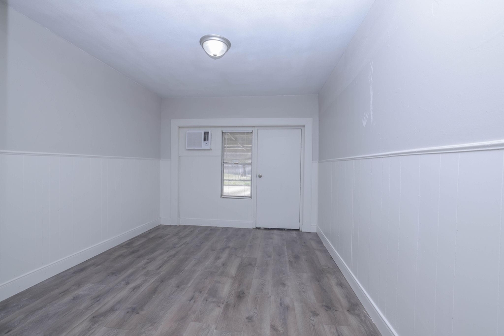 9834 Denning Drive - Photo 19