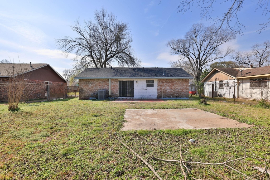 9834 Denning Drive - Photo 30