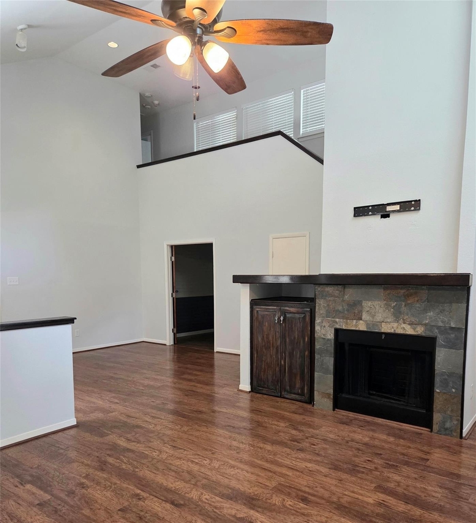 58 Breezy Point Place - Photo 1