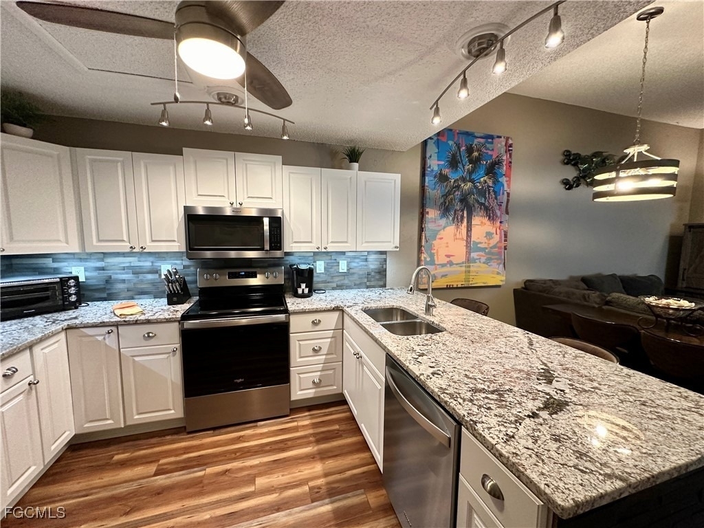 15427 Crystal Lake Drive - Photo 8