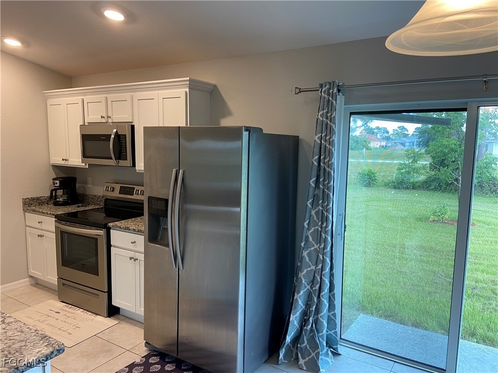 2837 Nw 24th Avenue - Photo 20