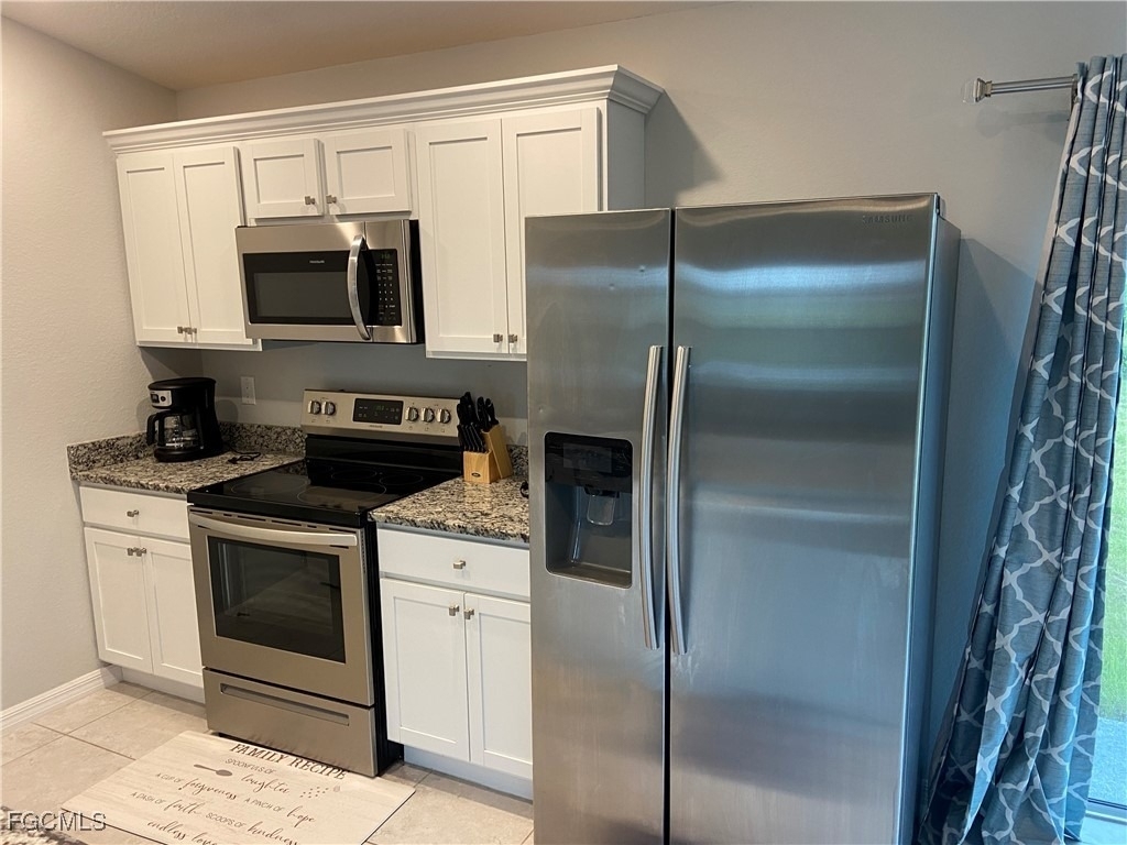 2837 Nw 24th Avenue - Photo 18