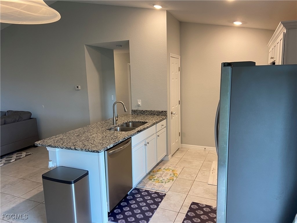 2837 Nw 24th Avenue - Photo 19