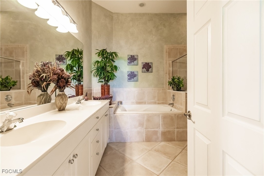 3011 Meandering Way - Photo 22