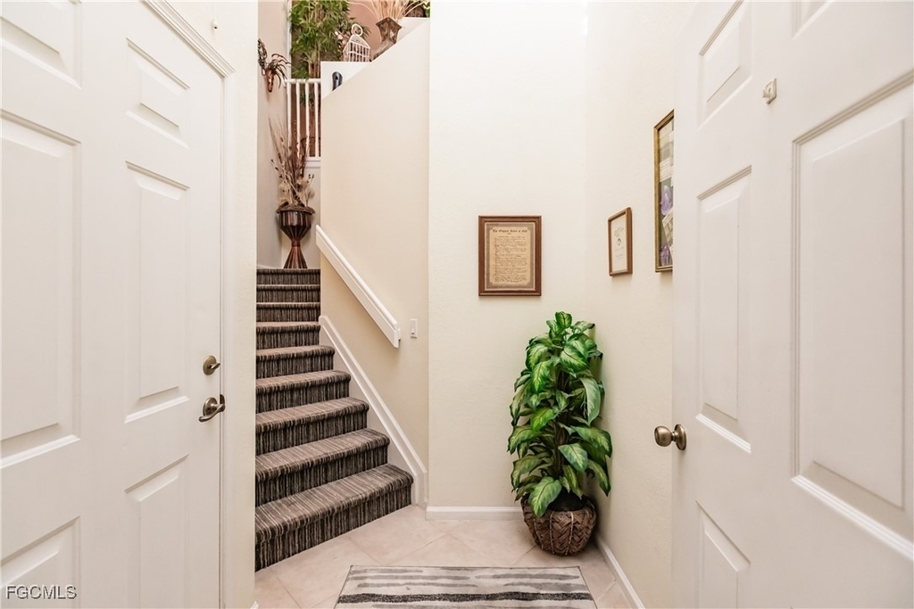 3011 Meandering Way - Photo 3