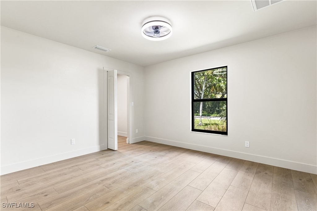 1911 Princess Court - Photo 21