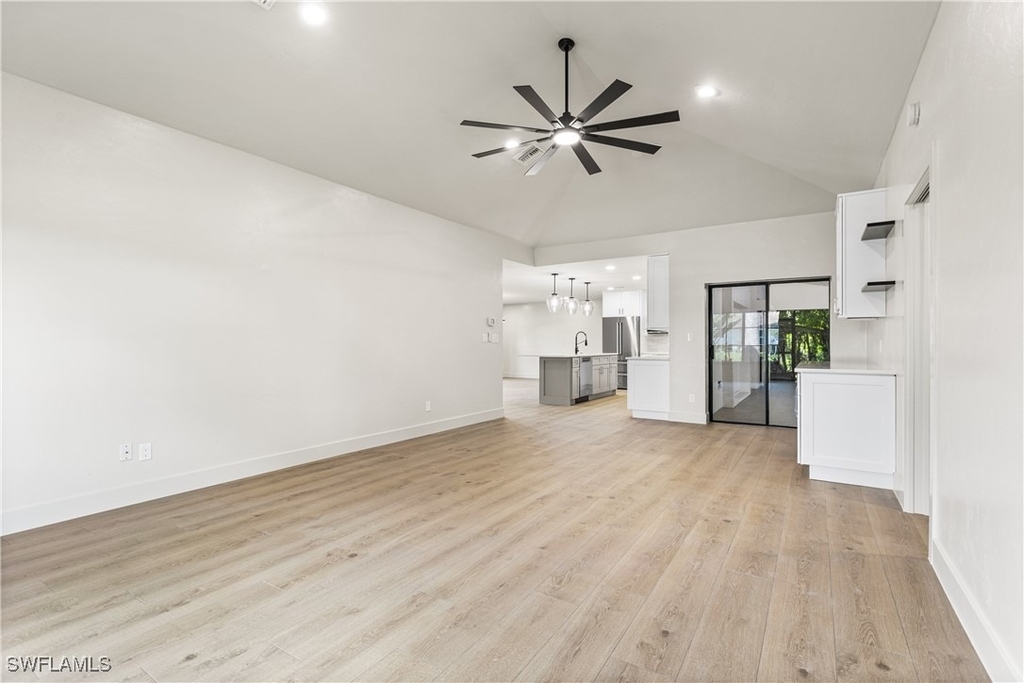 1911 Princess Court - Photo 12