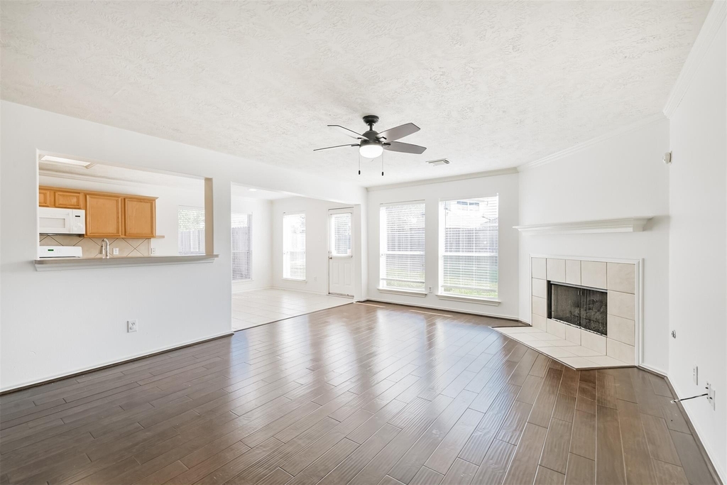 2507 Liza Court - Photo 7