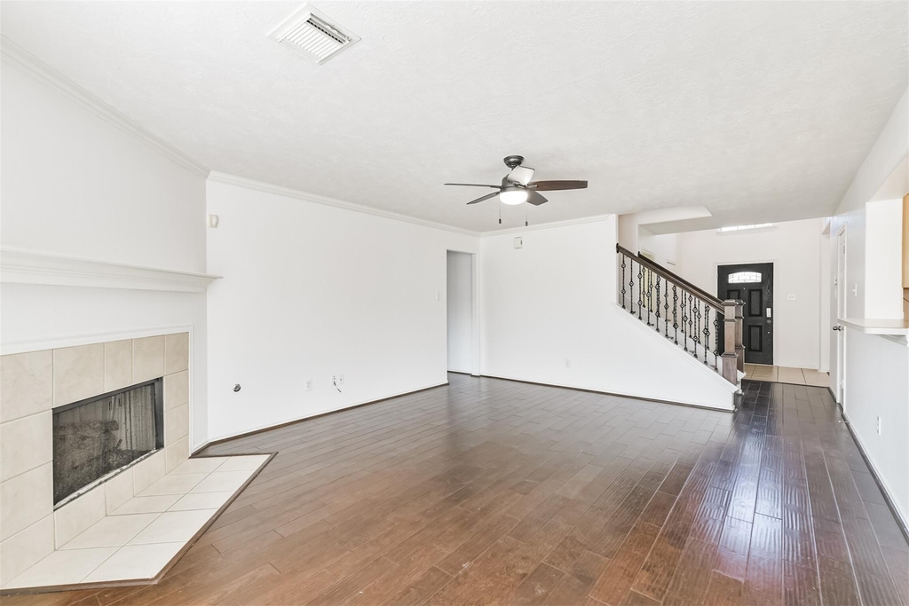 2507 Liza Court - Photo 6
