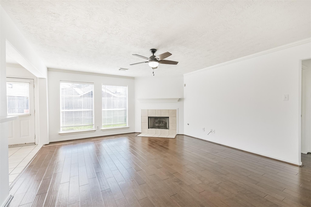 2507 Liza Court - Photo 5