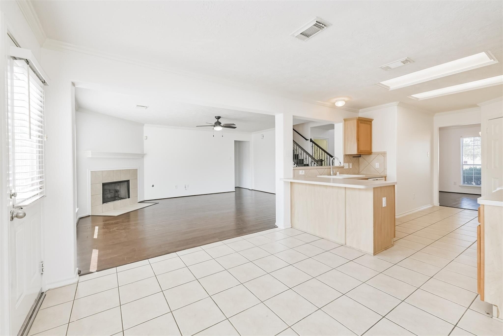 2507 Liza Court - Photo 8