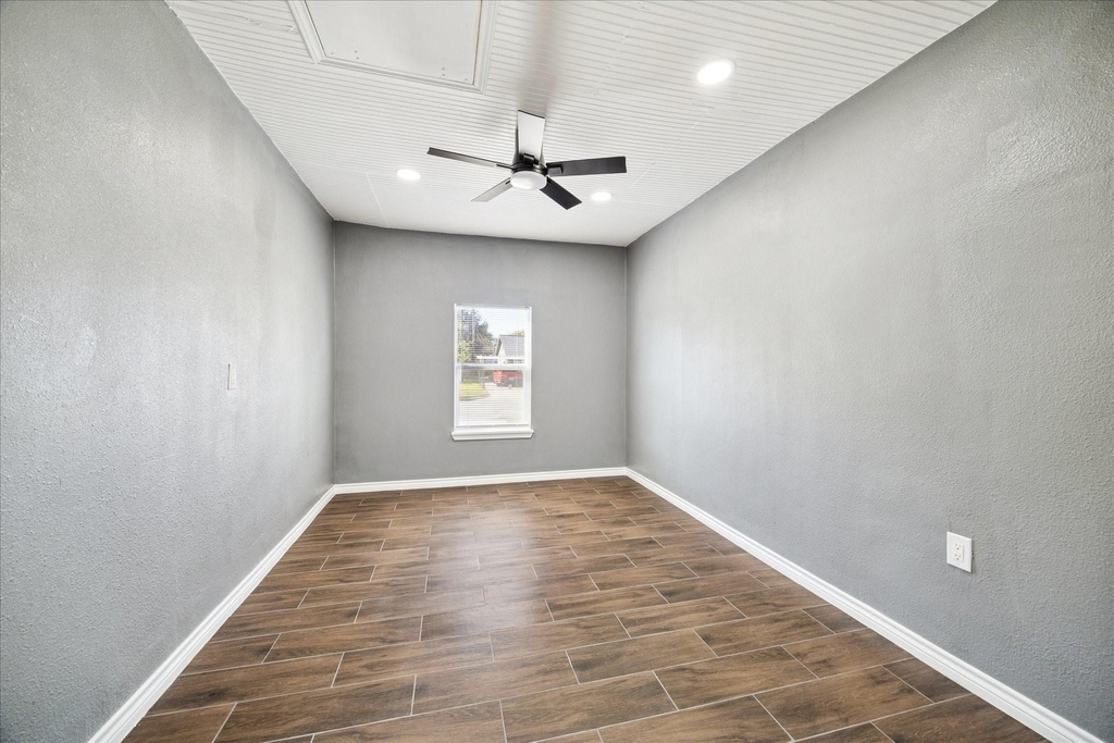 1900 Oregon Street - Photo 6