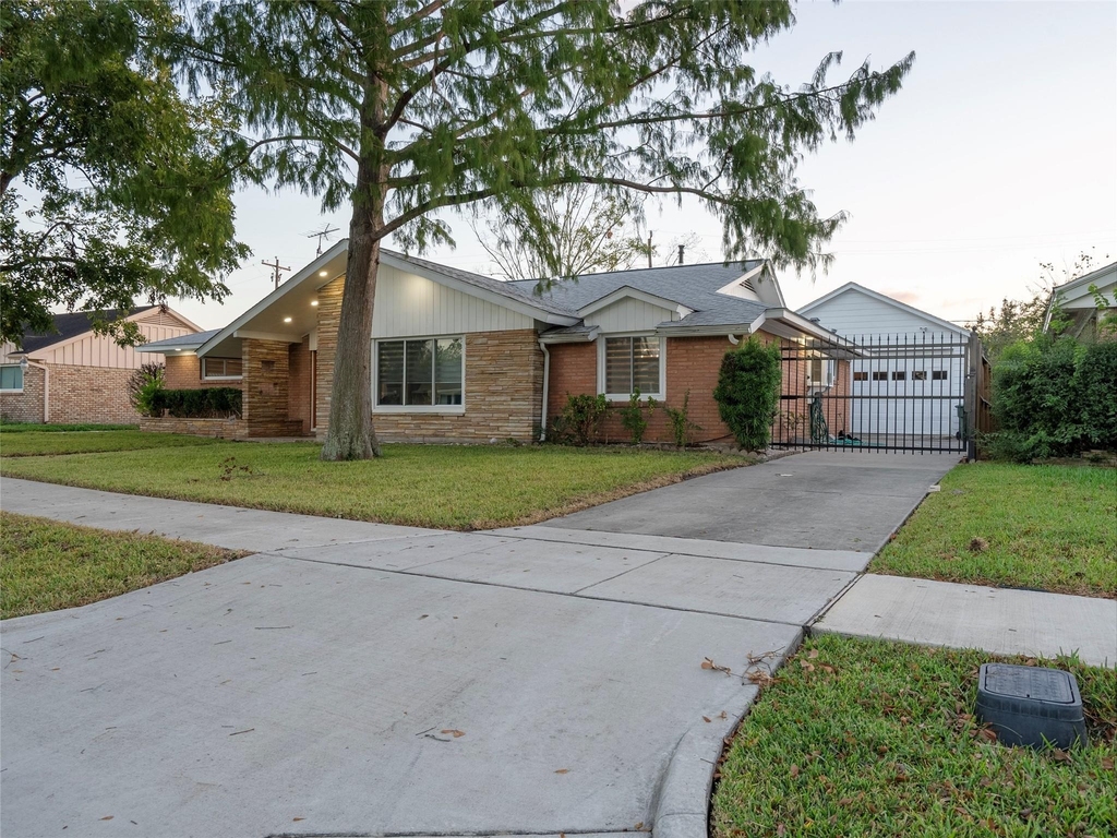 4119 Mischire Drive - Photo 30