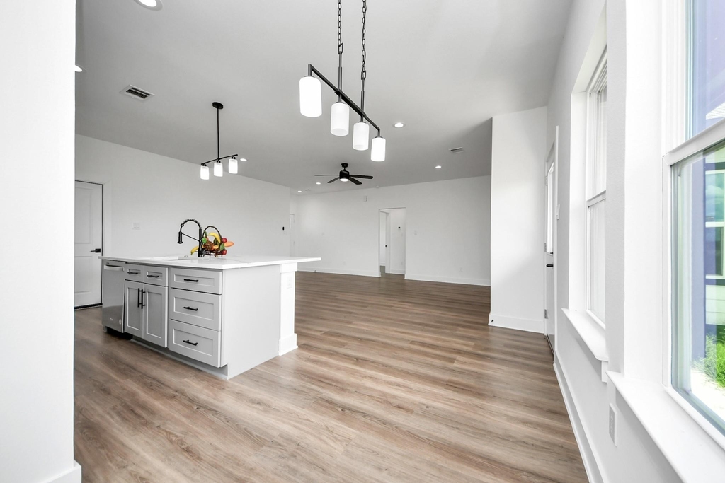 6273 Road 5503 - Photo 10