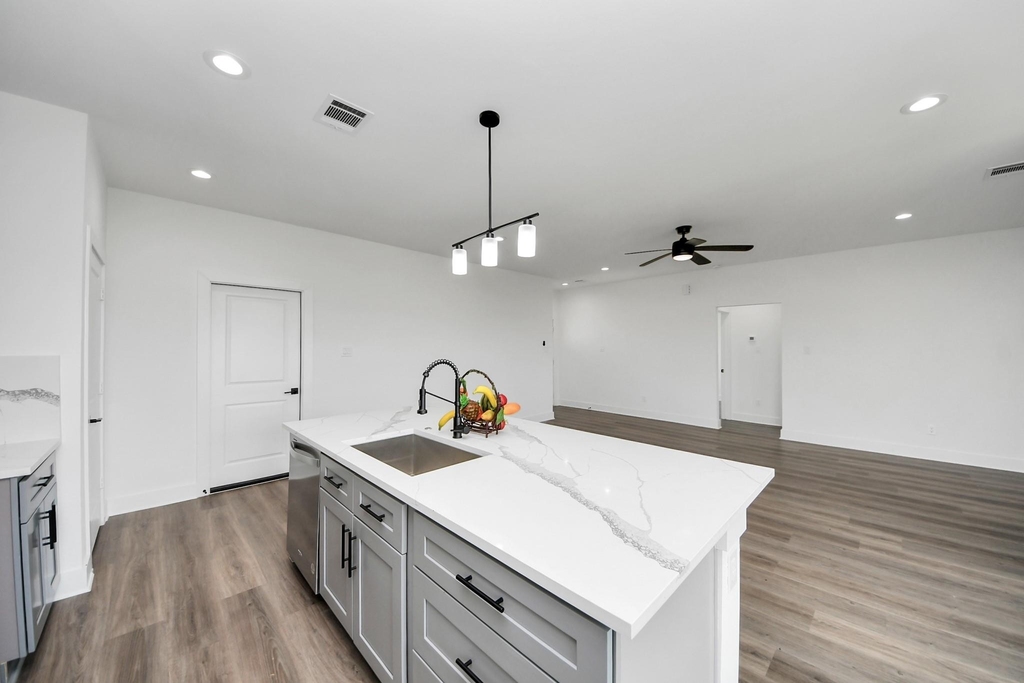 6273 Road 5503 - Photo 16