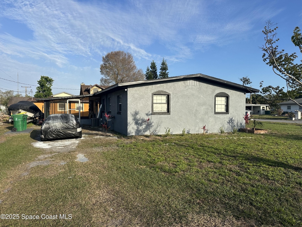 3782 Catalina Drive - Photo 2