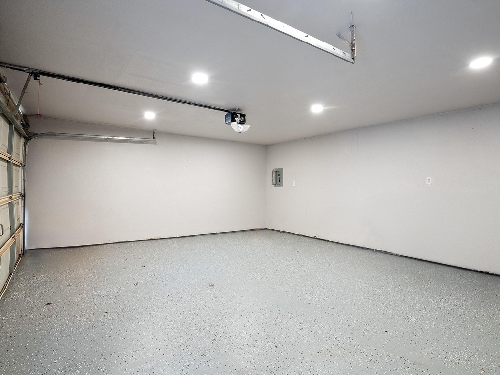 9403 Timberside Drive - Photo 3