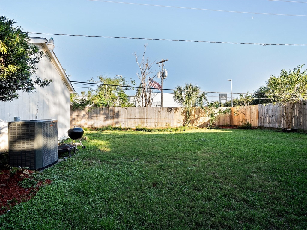 9403 Timberside Drive - Photo 6