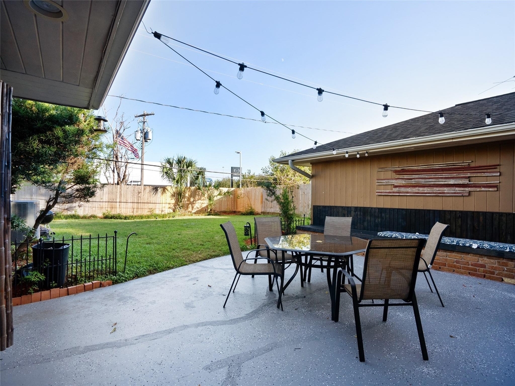 9403 Timberside Drive - Photo 5