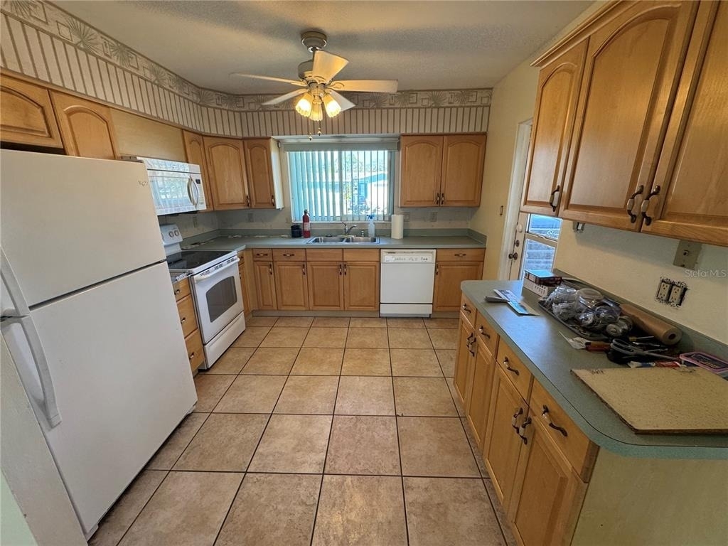 264 Glen Oak Road - Photo 2