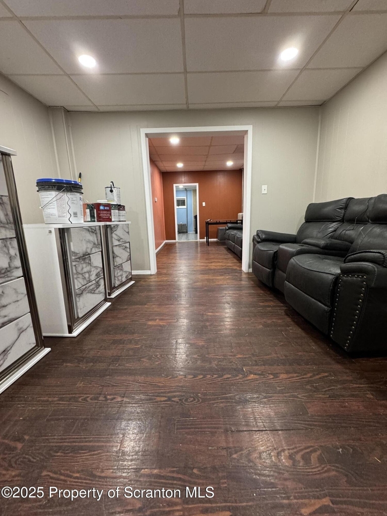 618 Deacon Street - Photo 3