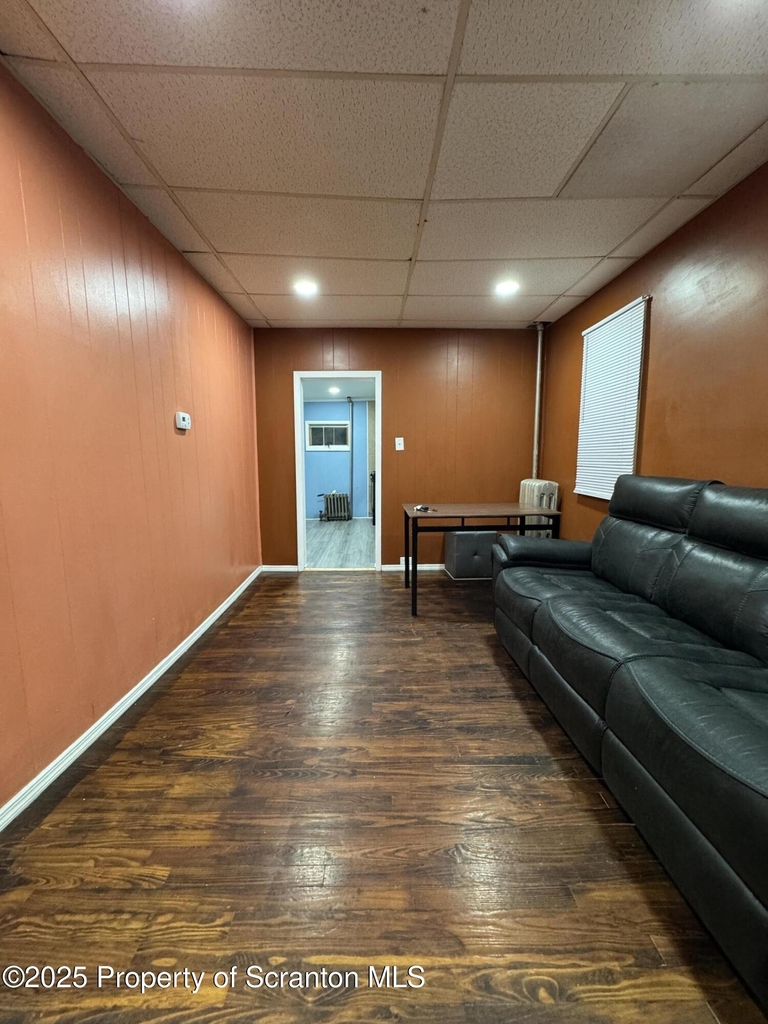 618 Deacon Street - Photo 4