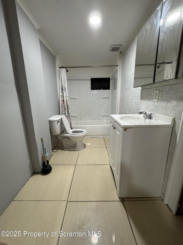 618 Deacon Street - Photo 10
