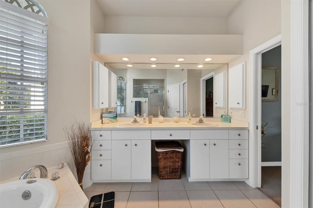9910 Laurel Valley Avenue Circle - Photo 22