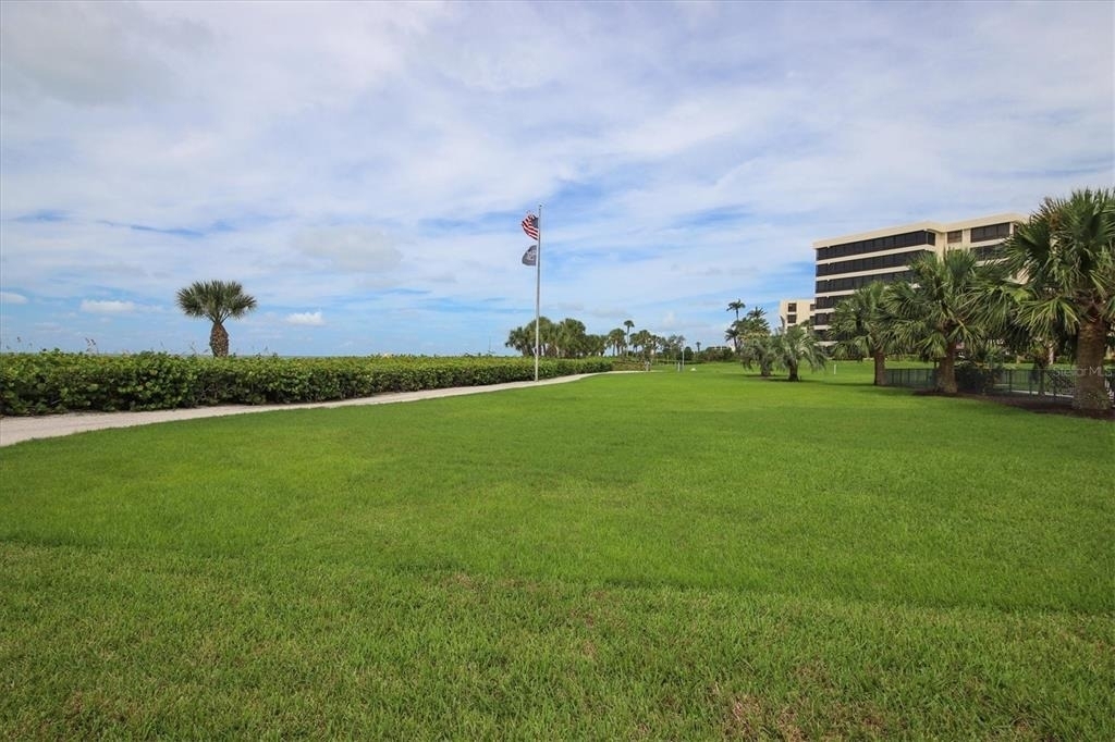 5740 Midnight Pass Road - Photo 45