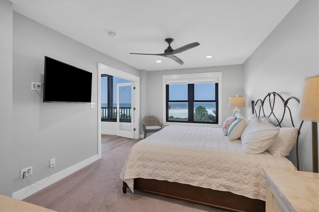5740 Midnight Pass Road - Photo 20