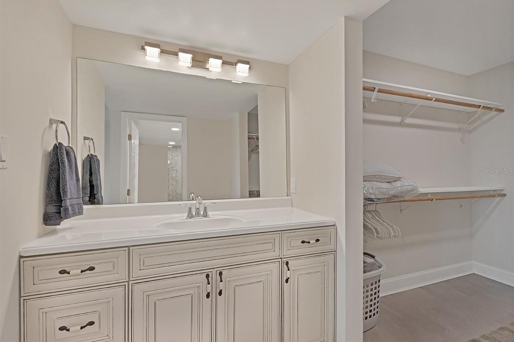 9397 Midnight Pass Road - Photo 20