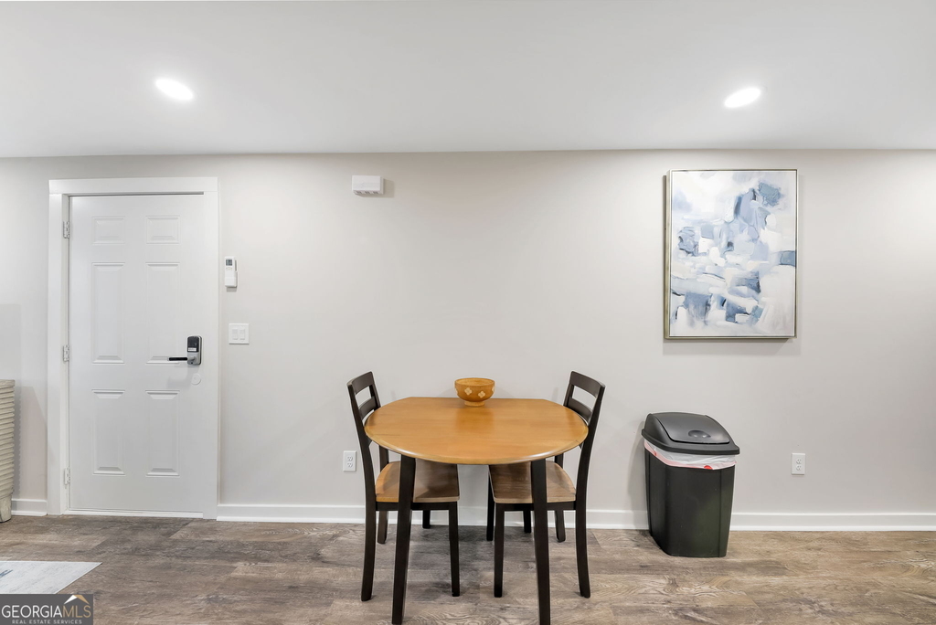243 Georgia Avenue N - Photo 5