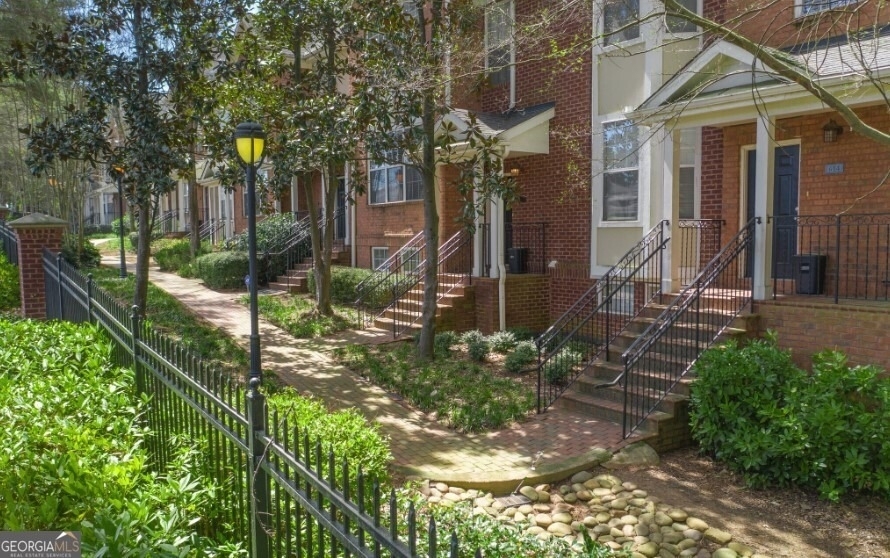 100 Ladson Court - Photo 18