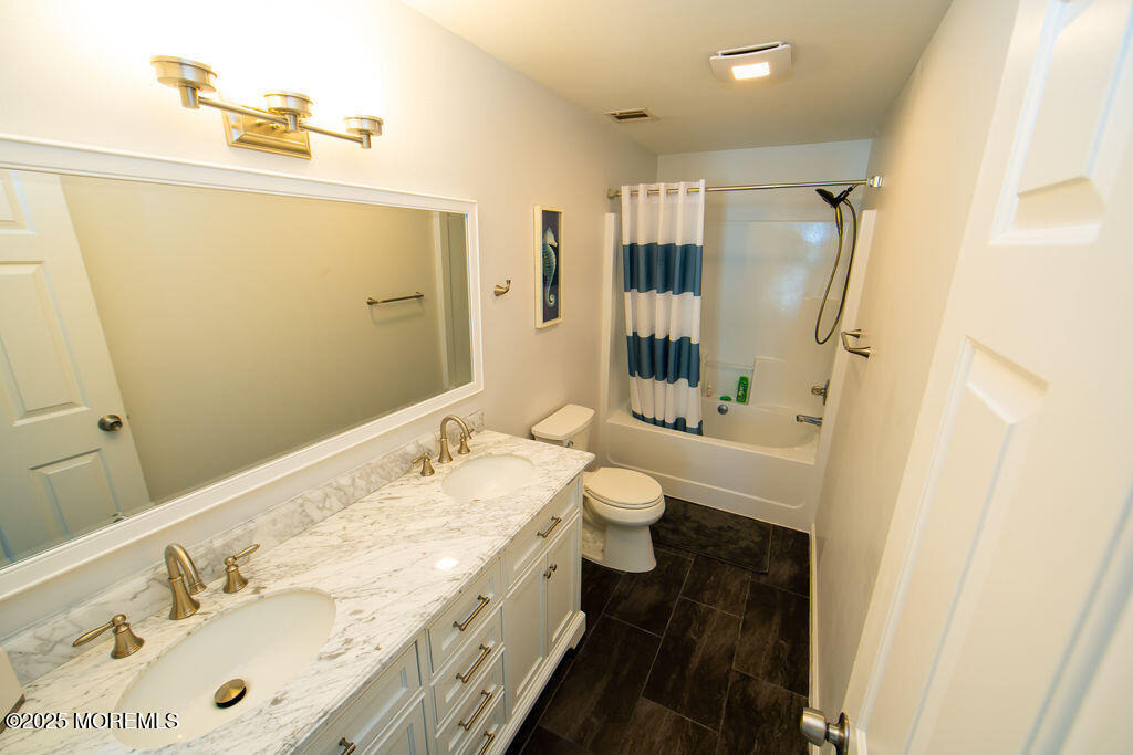 28 Central Avenue - Photo 11