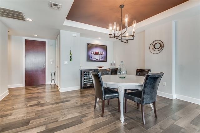 1505 Elm Street - Photo 1