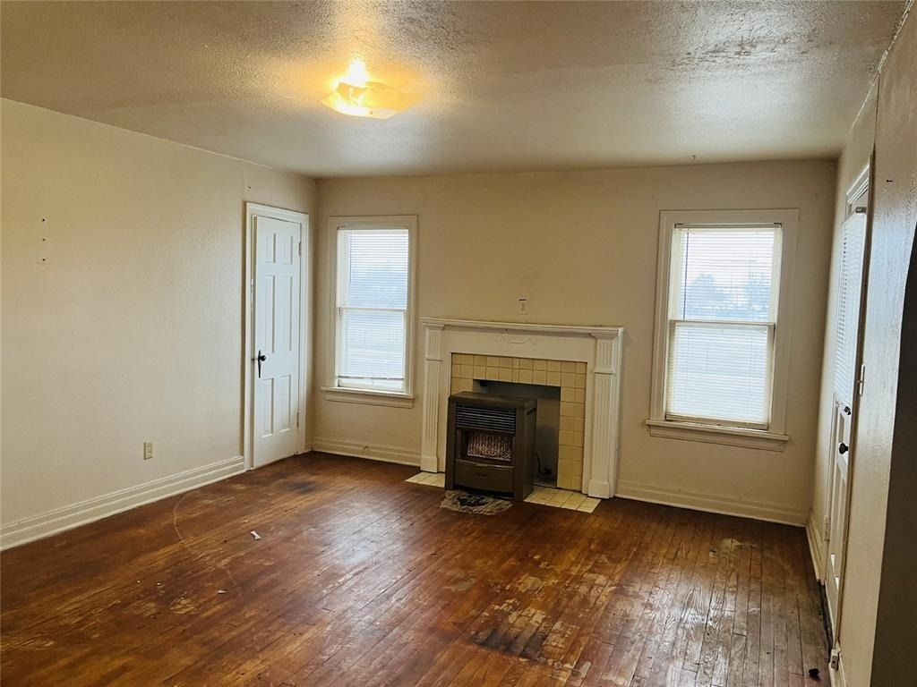 1802 Exchange Avenue - Photo 8