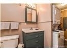 543 College Street - Photo 13